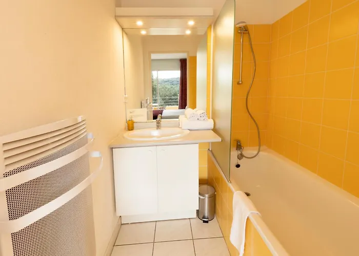 Apartment Du Golf Nimes